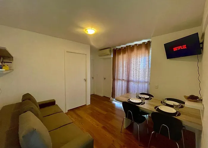 Apartamento 2 quartos, proximo de tudo!